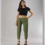 Regular Fit Women Green Cotton Blend Trousers